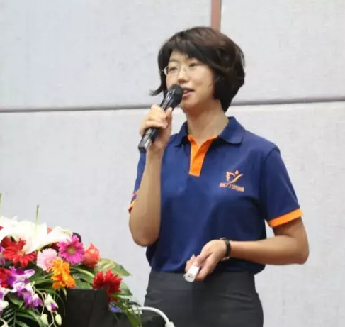 【達(dá)內(nèi)總裁助理、國培項目負(fù)責(zé)人高瑋女士發(fā)言】