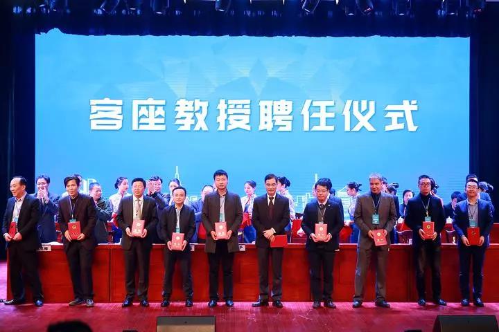 達內(nèi)與浙江廣廈建設(shè)職業(yè)技術(shù)學(xué)院攜手簽約，共建達內(nèi)學(xué)院
