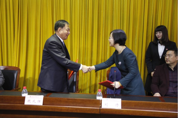 達內(nèi)與黑龍江財經(jīng)學院合作簽約 攜手共建會計產(chǎn)業(yè)學院
